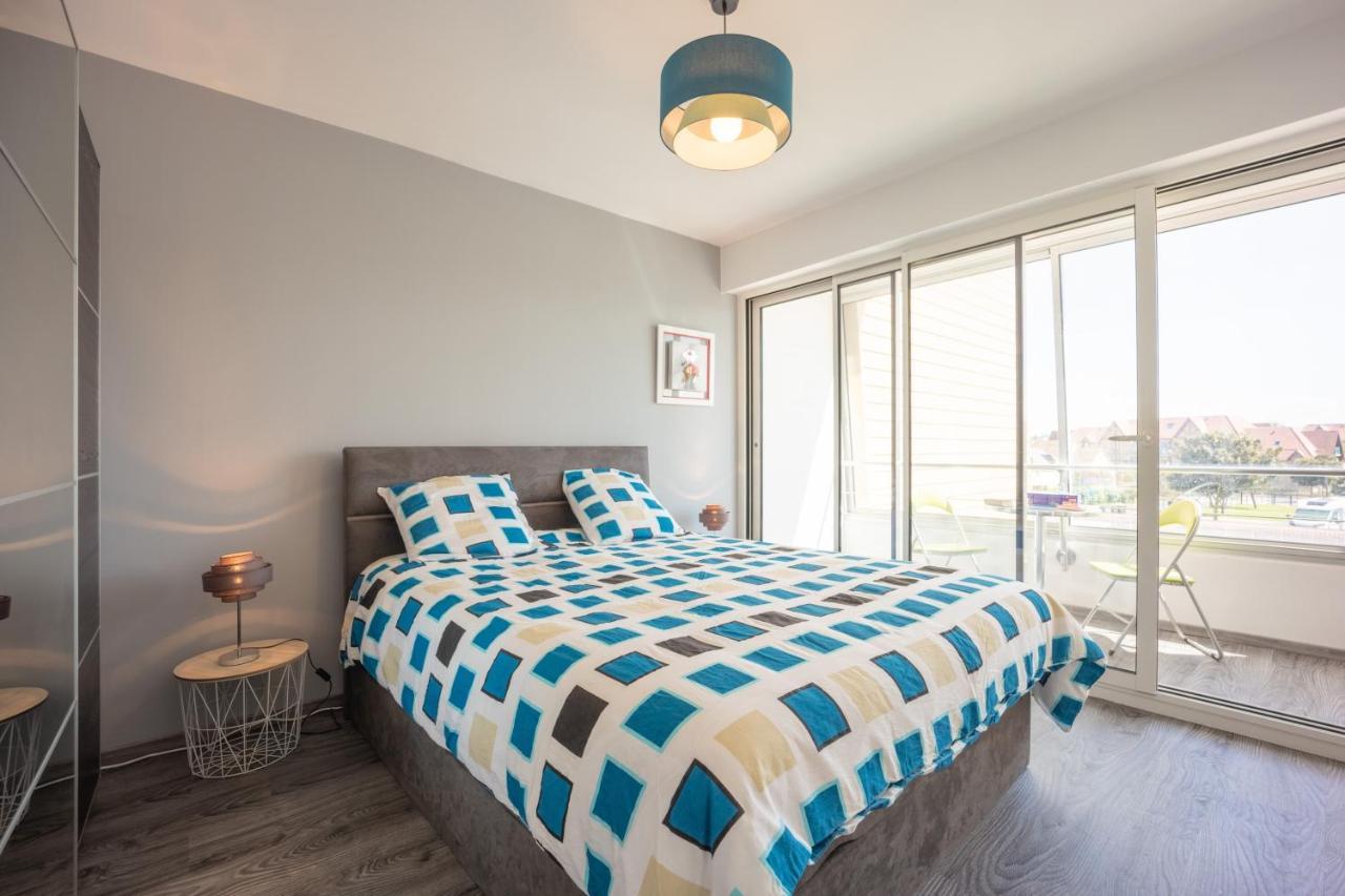Les Vagues Apartment Курсел-сюр-Мер Екстериор снимка