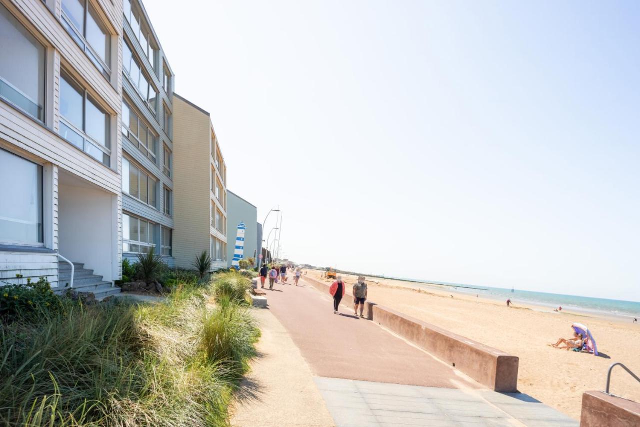 Les Vagues Apartment Курсел-сюр-Мер Екстериор снимка